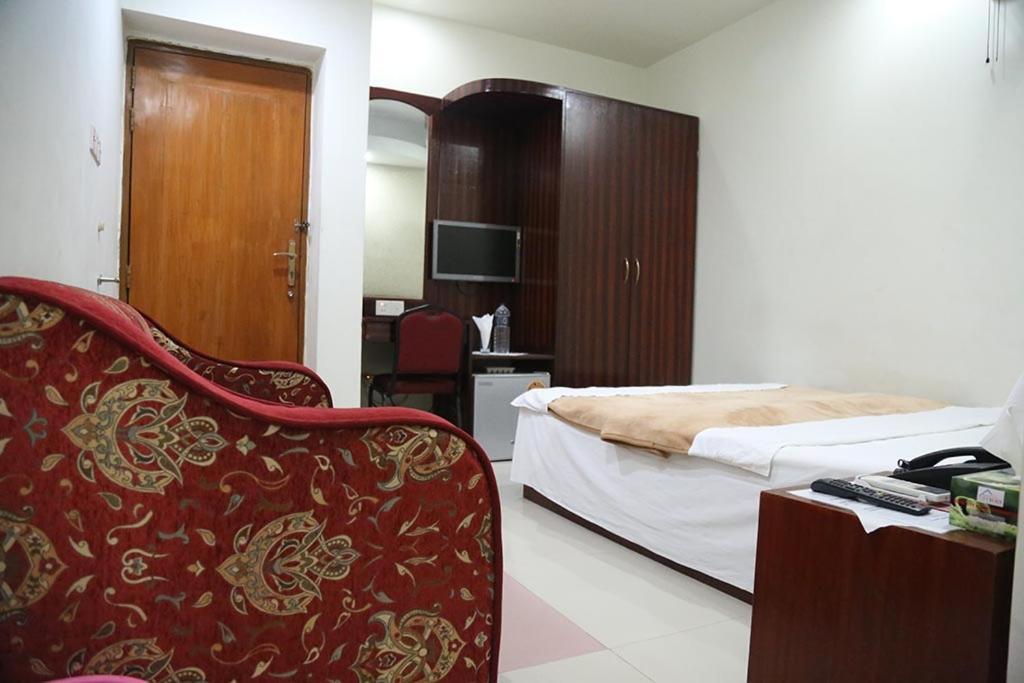 Hotel City Plaza Jessore Ngoại thất bức ảnh