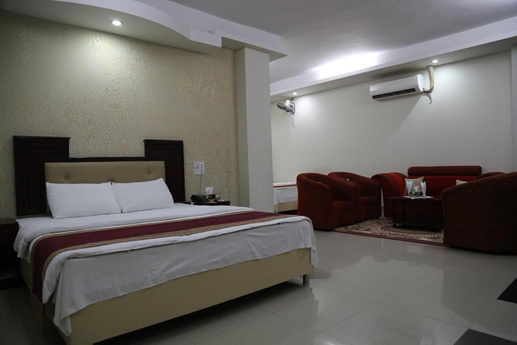 Hotel City Plaza Jessore Ngoại thất bức ảnh
